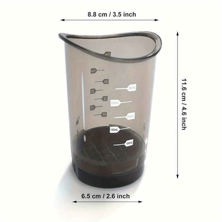 Transparenter Messbecher aus Kunststoff, 300ml, mit Skala, ideal für Küche und Backen.