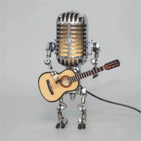 Dekorative Mikrofon-Roboterlampe mit Gitarre – Max