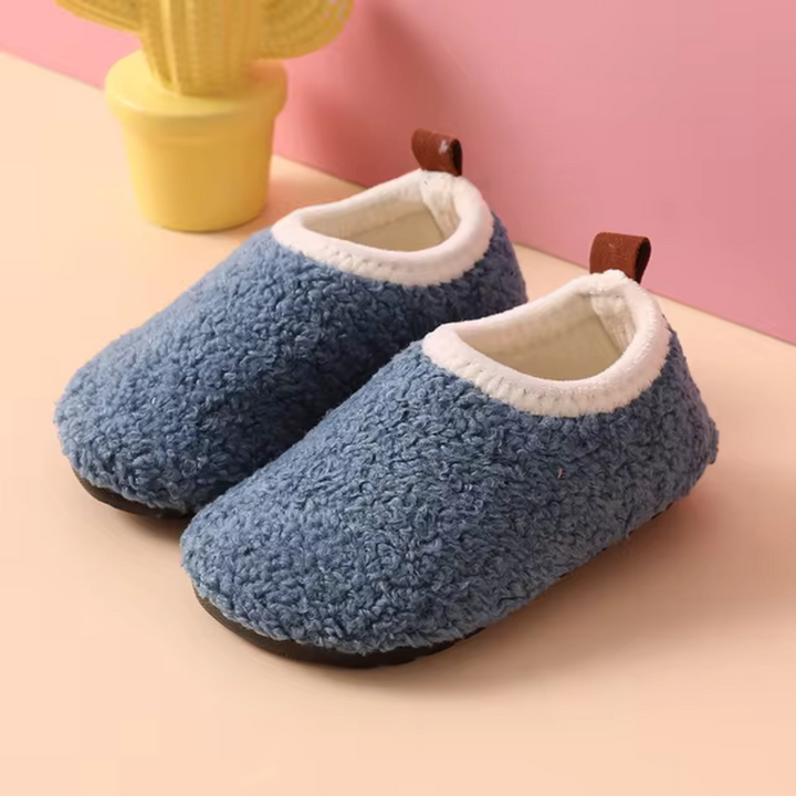 Warme Winter-Kinderslippers – SnuggleSteps