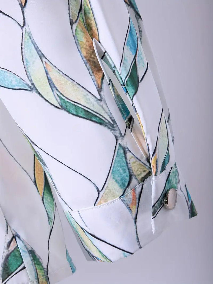 Herbstliche Damenbluse mit abstraktem Muster und Knopfleiste – Marlene