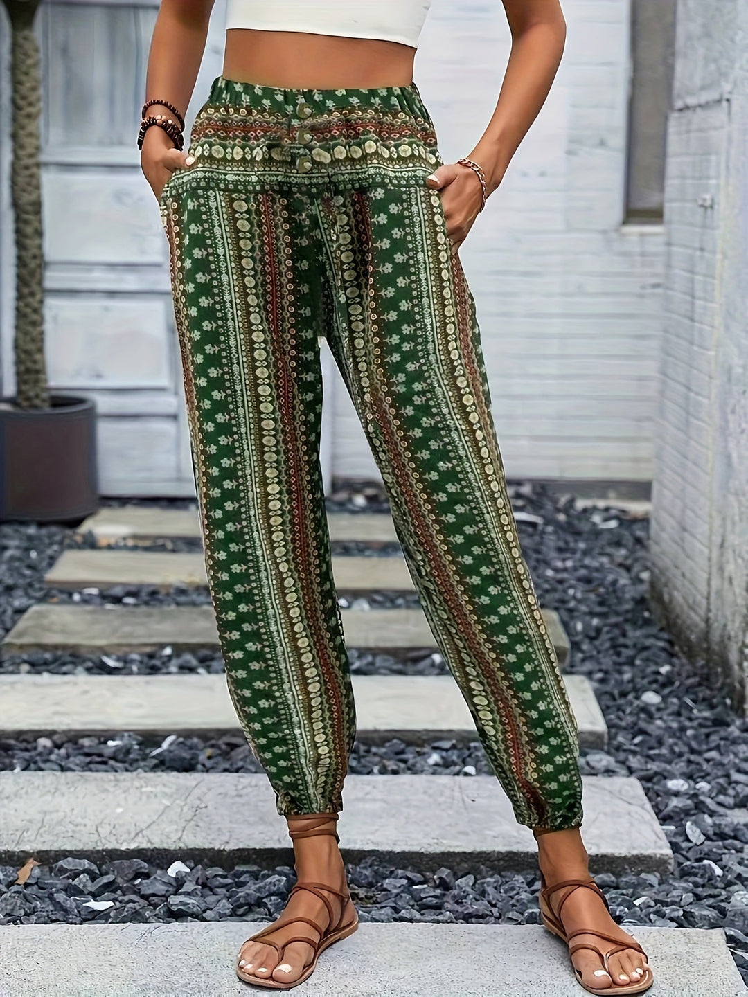 Boho High-Waist Damenhose mit Print & gesmoktem Bund – Linara