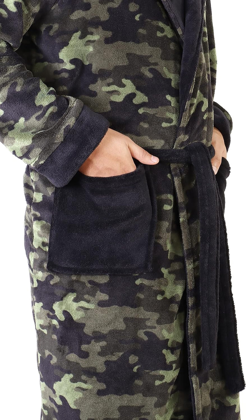 Camouflage Bademantel aus Fleece mit Taschen und Gürtel, Herrenmode, gemütlich, warm.