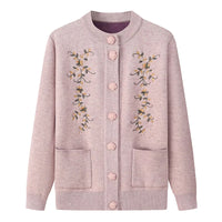 Damen Strickjacke rosa, bestickt, Knöpfe, Taschen, Baumwolle, elegant, Herbstmode.