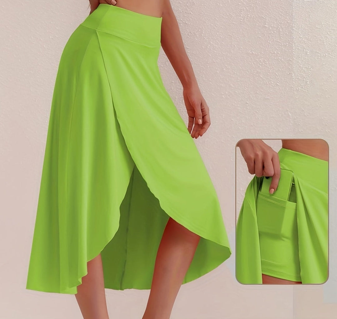 Herbstlich sportlicher Rock mit hoher Taille und asymmetrischem Schnitt – Alexia