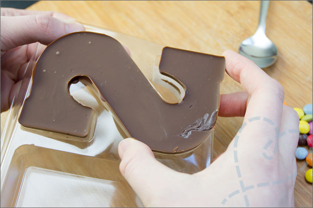 3D Silikonform zum Gießen von Schokoladenbuchstaben – BackSpaß (1+1 Gratis)