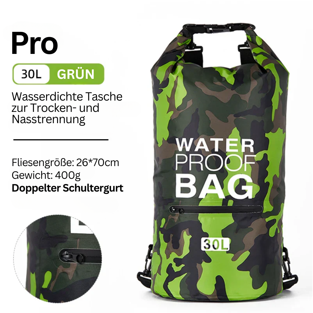 Wasserdichte grüne 30L Tasche, Camouflage-Design, doppelte Schultergurte, für Trocken- und Nasslagerung.