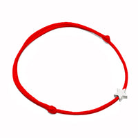 Rotes Armband mit silbernem Sternanhänger, verstellbar, modisches Accessoire, Damen Schmuck.