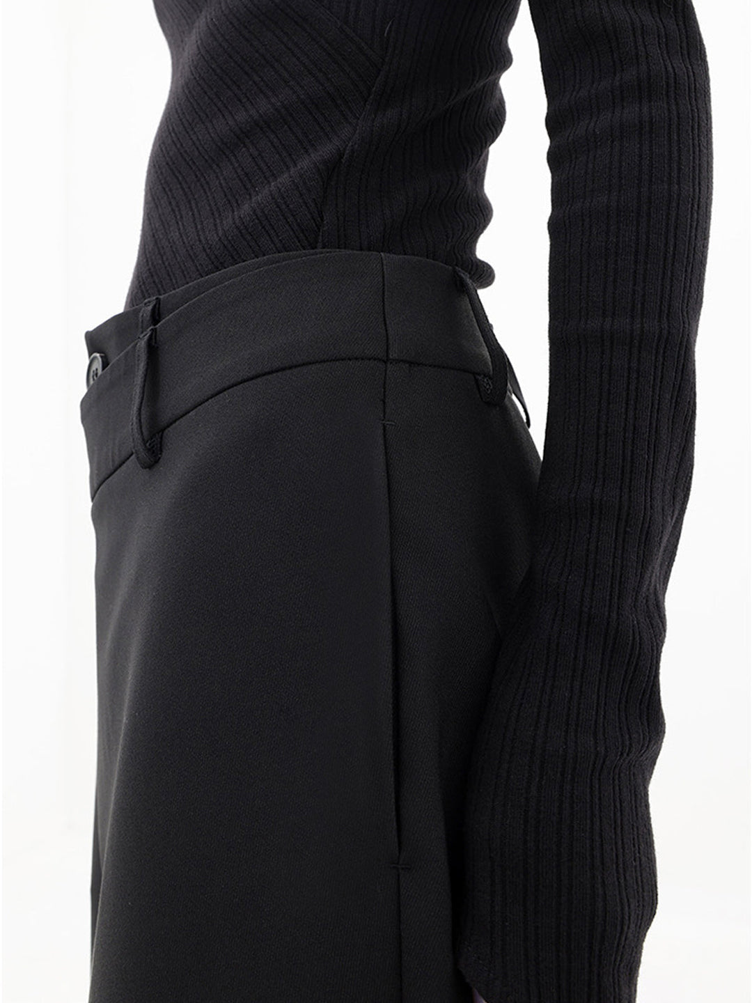 Asymmetrische Weite Damenhose mit Doppelknoten – Herbstzauber Noa