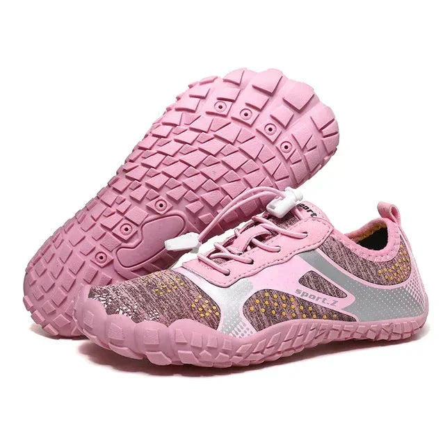 Strandschuhe für Kinder mit fester Sohle & sicherem Sitz – WaveTrek