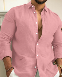 Mann in rosa Leinenhemd, lässig offen, modisch, eleganter Stil, Herrenmode.