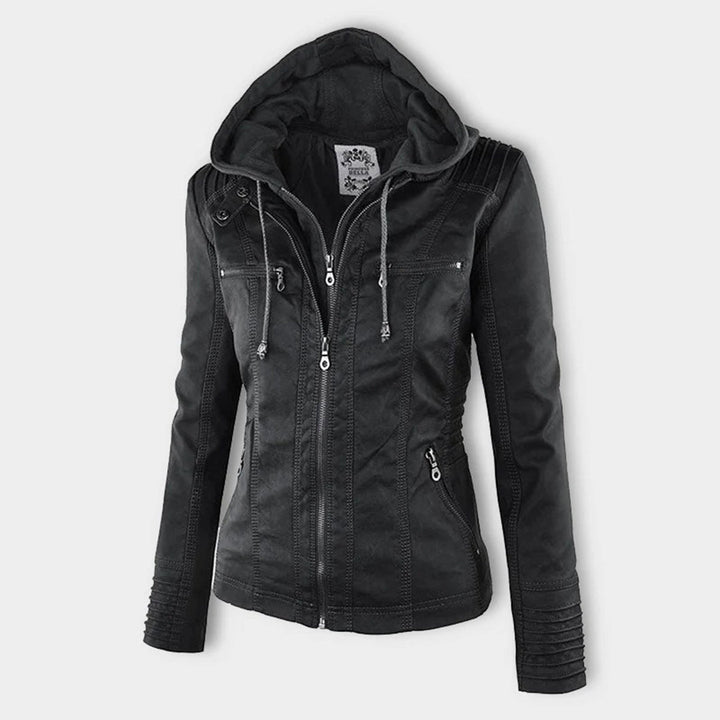Schwarze Damen-Lederjacke mit Kapuze, Reißverschlüssen und Taschen, modisch und elegant.