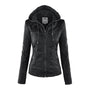 Schwarze Damen-Lederjacke mit Kapuze, Reißverschlüssen, modisch, elegant, Herbstbekleidung.