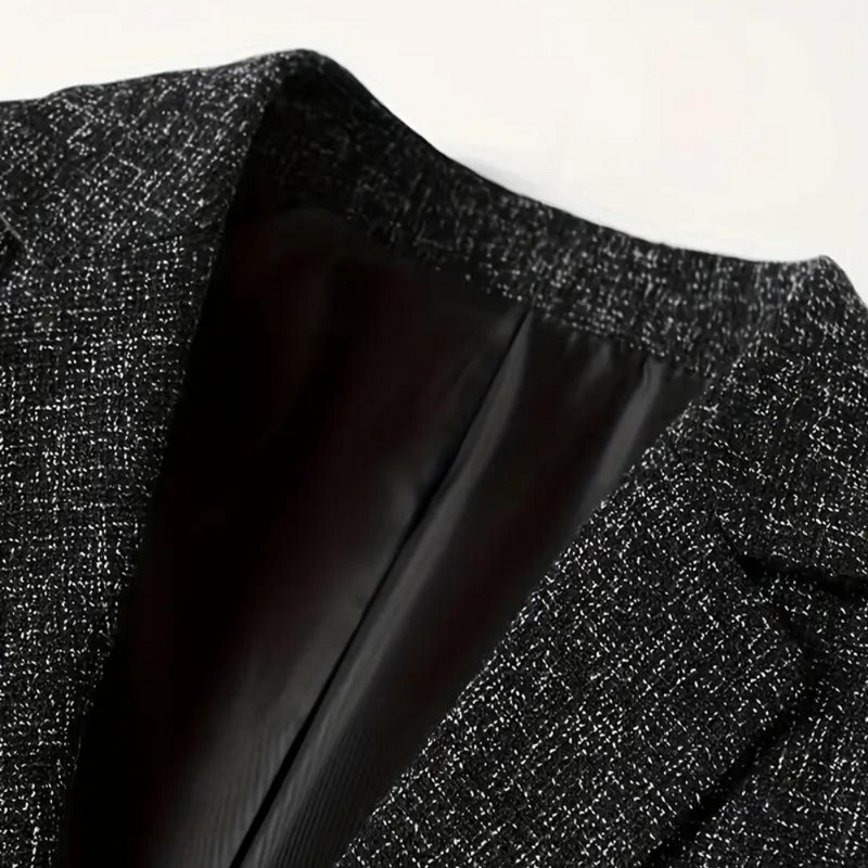 Schwarzer Tweed-Blazer mit feinem Muster, Innenfutter, elegantes Design für Herrenmode.