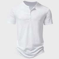 Weißes Herren-Henley-Shirt, kurzärmelig, Baumwolle, Knopfleiste, lässig, modisch.