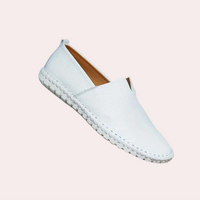 Weiße Leder-Slipper für Damen, handgefertigt, bequem, modisch, rutschfeste Sohle.