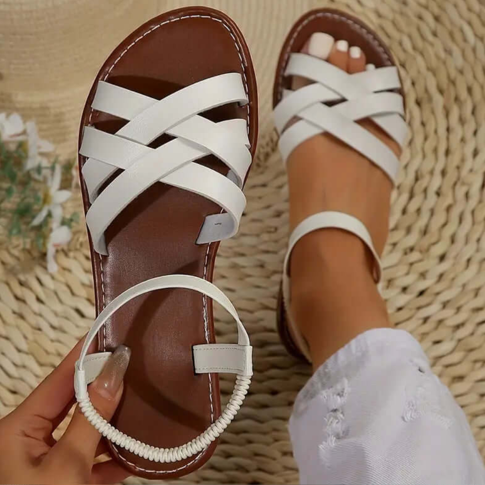 Weiße Sandalen aus Leder mit Riemchen, Damenmode, Sommer, bequem, elegant, flach.