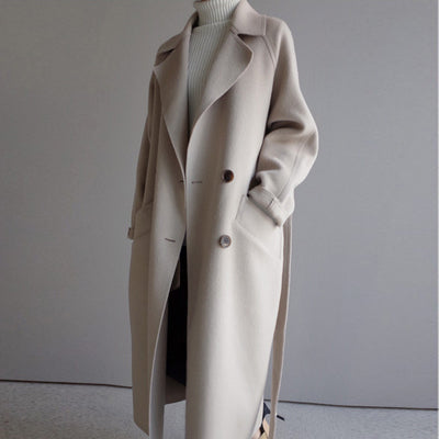 Damen-Wollmantel beige, lang, Herbst-Winter, eleganter Stil, Knöpfe, Taschen, modisch.