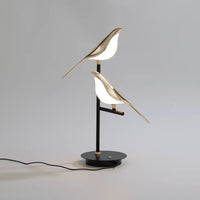 LED Tischlampe mit stilvollem Design - AvaBird