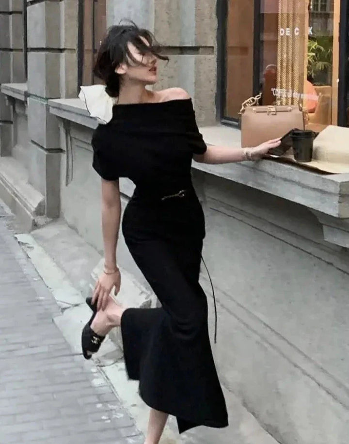 Elegantes Bodycon Maxikleid mit Off-Shoulder – Valentina Herbstzauber