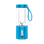 Tragbarer blauer Smoothie-Maker, USB-aufladbar, ideal für unterwegs.
