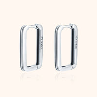 Silberne rechteckige Ohrringe S925, minimalistisches Design, eleganter Schmuck für Damen.