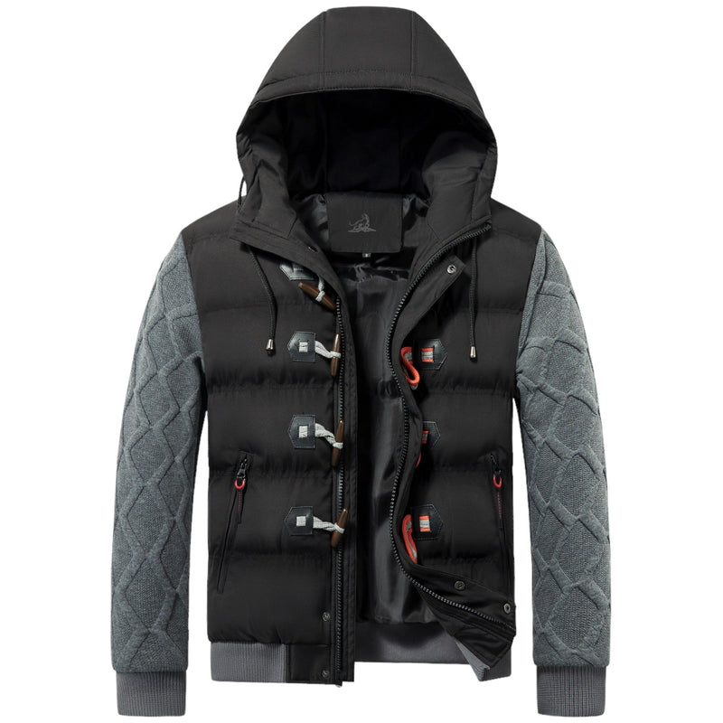 Schwarze Daunenjacke mit grauen Ärmeln, Kapuze und Knebelverschlüssen für Herren.