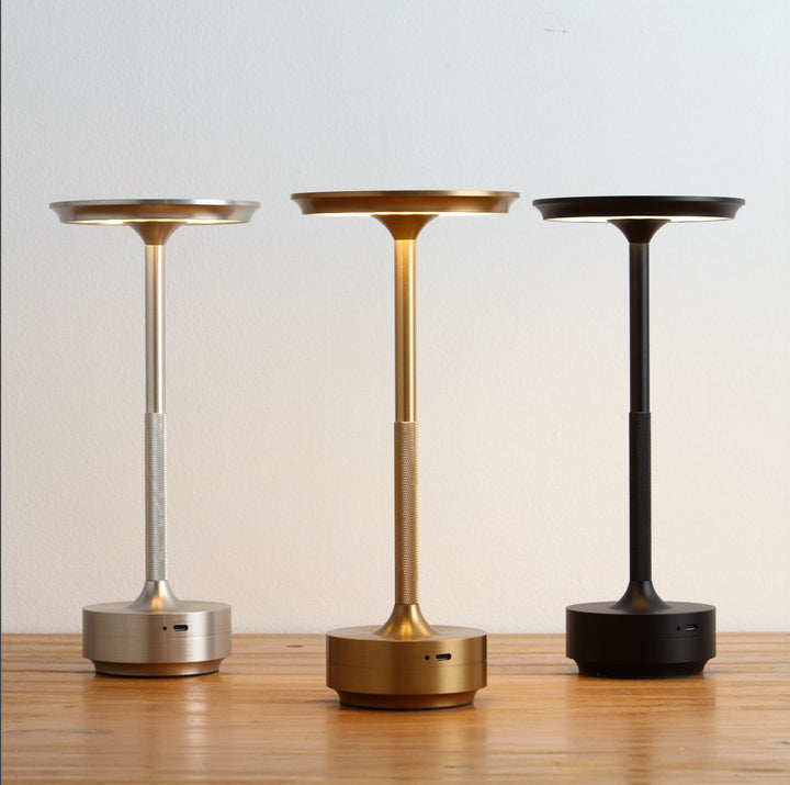 ClarityGlow Luxus Edition | Kabellose LED-Tischlampe