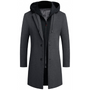 Grauer Herrenmantel mit Kapuze, eleganter Wollmantel, Wintermode, stilvolle Oberbekleidung.