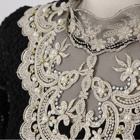 Damen-Bluse mit herbstlicher Stickereispitze – Elisabeth