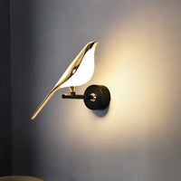 Moderne Vogel-Wandleuchte aus Metall, LED, goldfarben, dekorative Innenbeleuchtung.