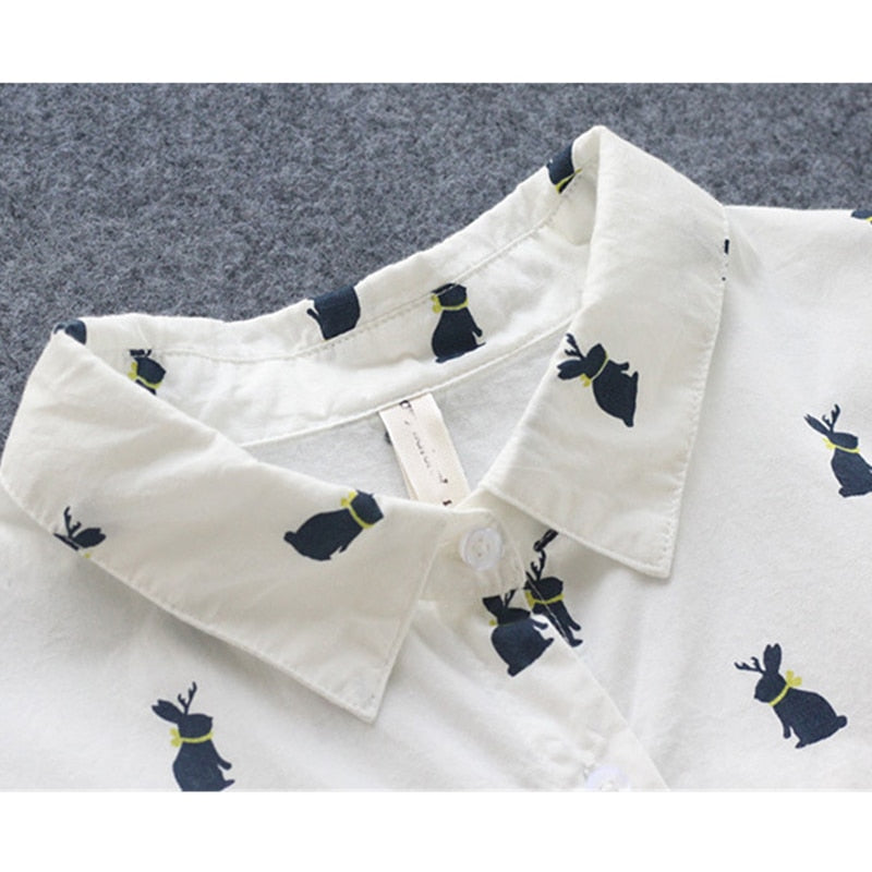 Herbstliches Shirtkleid mit Hasenprint und Reverskragen – Elina