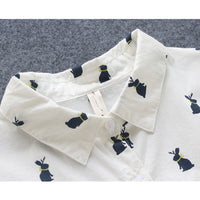 Herbstliches Shirtkleid mit Hasenprint und Reverskragen – Elina