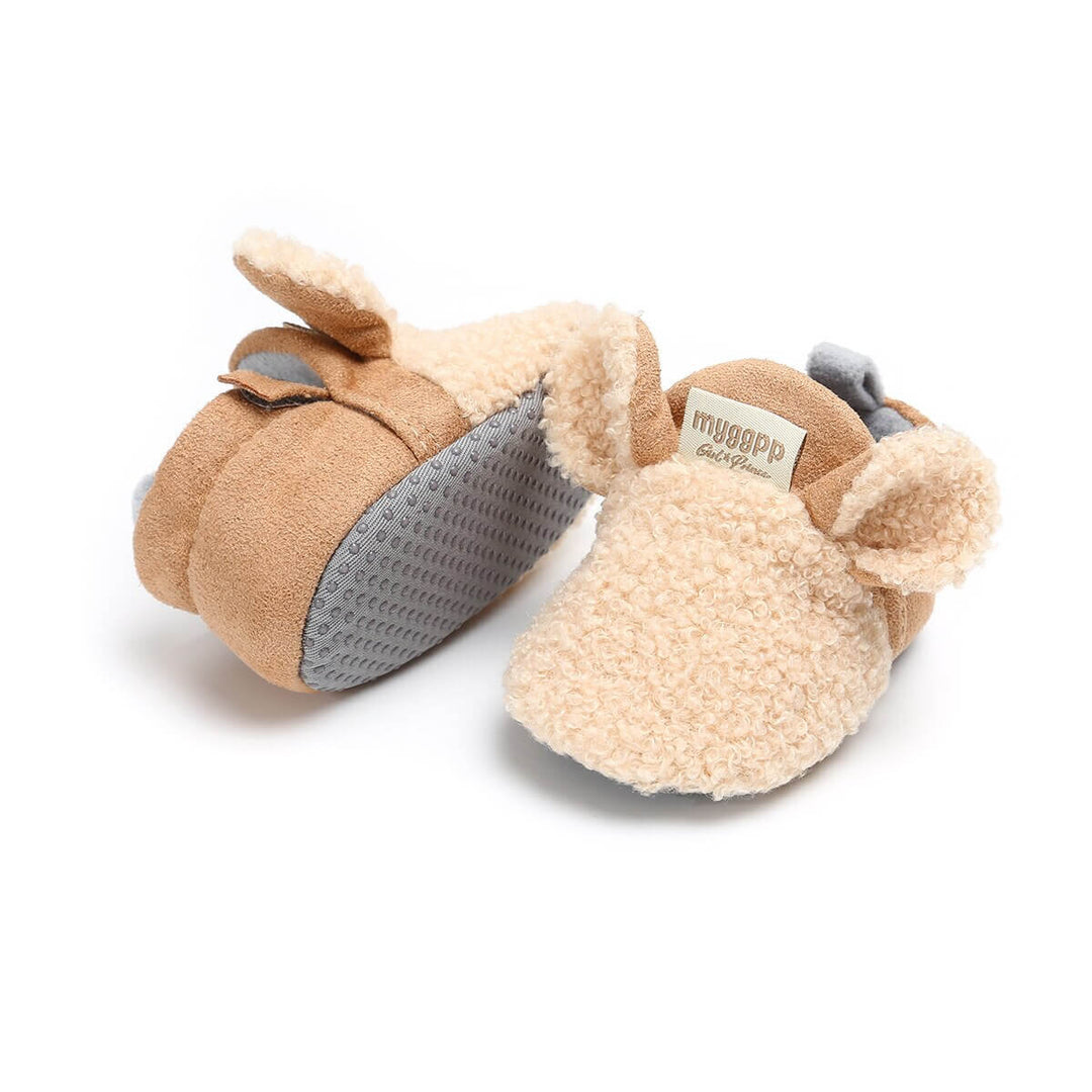 Weiche rutschfeste Lauflernschuhe für Babys mit Lamm-Motiv – Winterzauber Schrittchenwarm