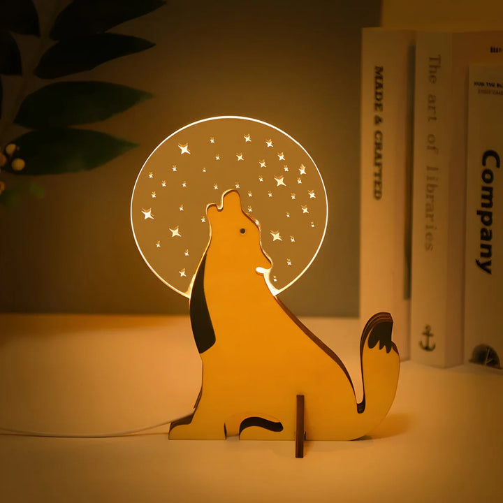 Holzlampe Wolf Silhouette, LED Nachtlicht, warmweiß, Kinderzimmer Deko, Sternenhimmel Design