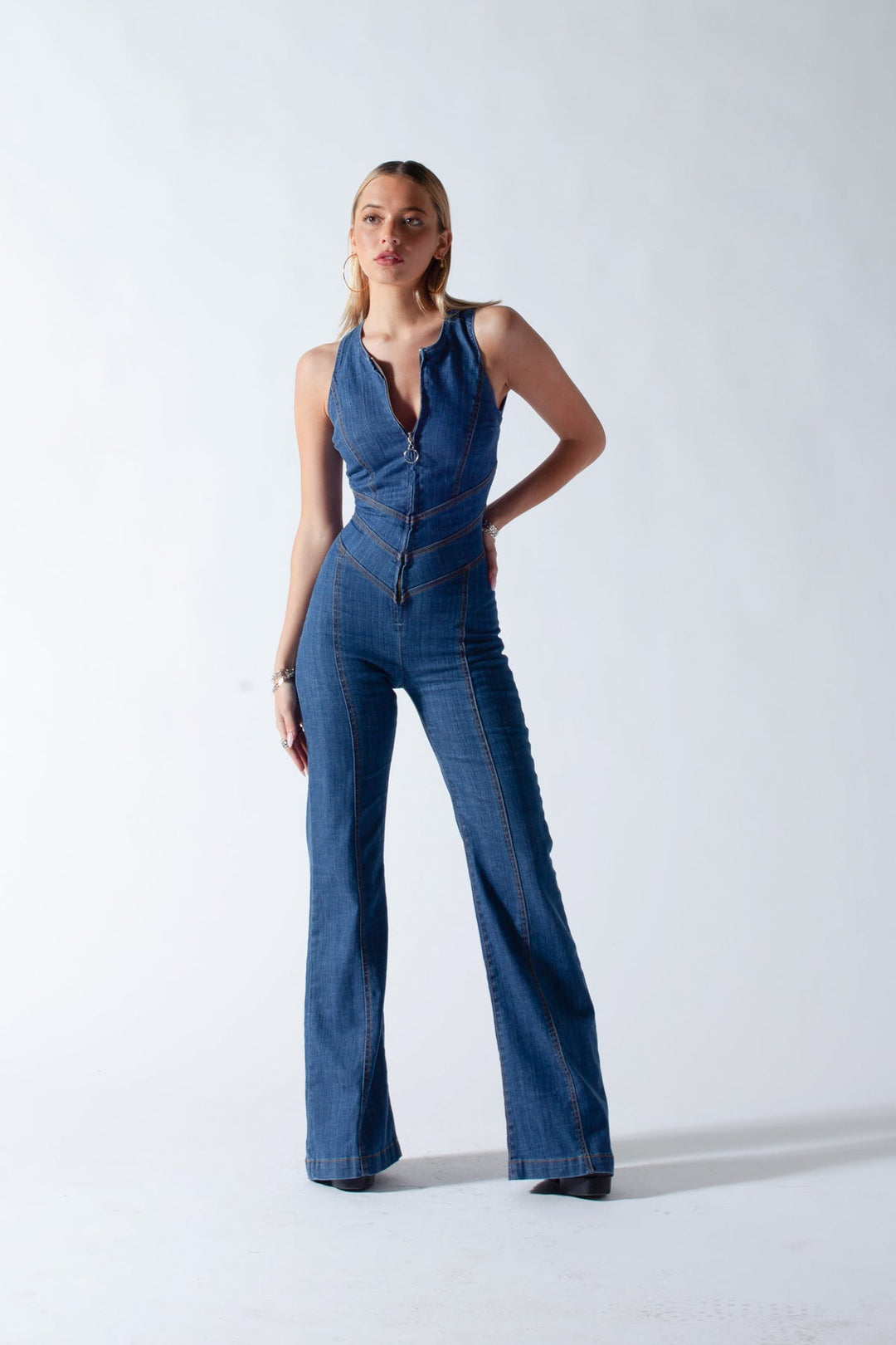 Herzförmiger Rückenfreier Jeans-Jumpsuit Damen – Herbstlaub Edition