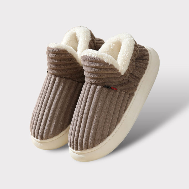 Braune Plüsch-Hausschuhe mit weißem Futter, rutschfeste Sohle, gemütlich, warm, Unisex.