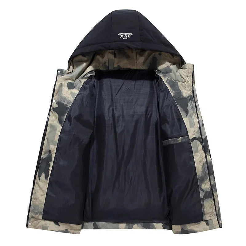 Camouflage-Jacke mit Kapuze, schwarz-grau, Herrenmode, Outdoor-Bekleidung, wasserabweisend.
