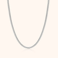 Silberne Halskette aus Edelstahl, elegante Kette für Damen und Herren, modisches Schmuckstück.