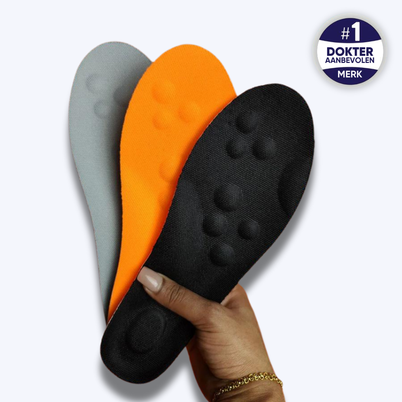 Drei orthopädische Einlegesohlen, grau, orange, schwarz, ergonomisch, Fußunterstützung.