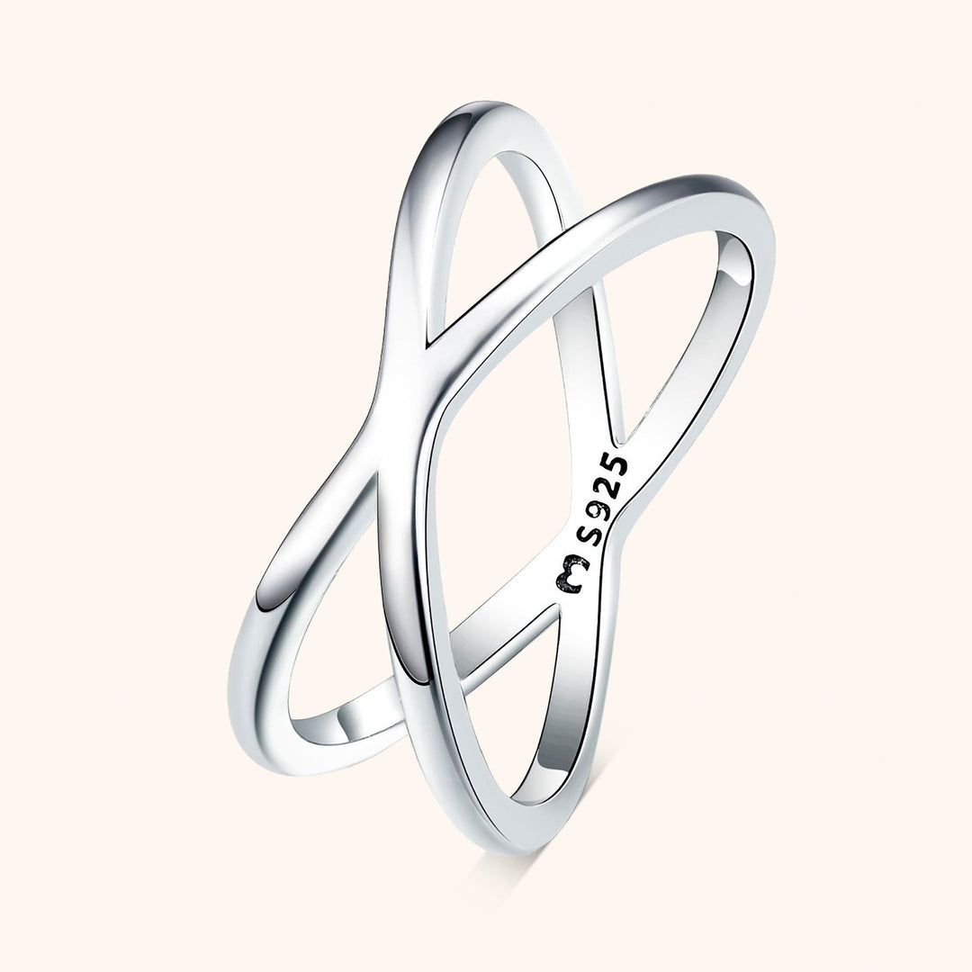 Silberring S925, minimalistisches Design, überkreuzte Form, Schmuck für Damen.
