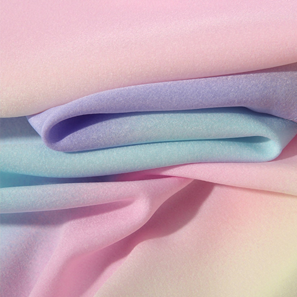 Pastellfarbener Stoff, weicher Baumwollstoff, mehrfarbig, für Bekleidung und Dekoration.