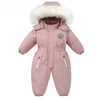 Baby-Winteroverall mit Kapuze, wasserdicht und warm gefüttert – Mila Winterzauber Edition