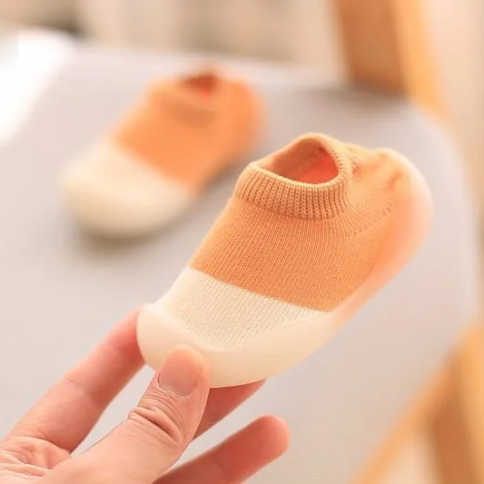 Natürlich mit Luma gehen – Flexible Barfußschuhe für Kinder