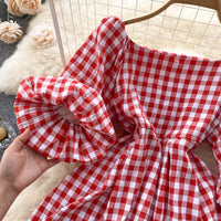 Modisches Damenkleid mit Karree-Ausschnitt & Puffärmeln – Selina