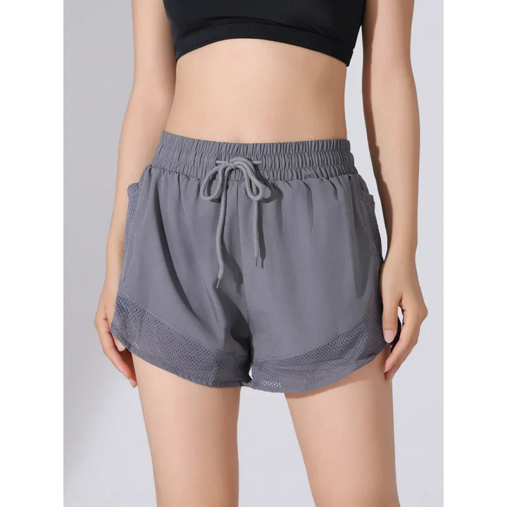 Atmungsaktiv & Schnell trocknend High-Waist Fitnessshorts Damen – Mira