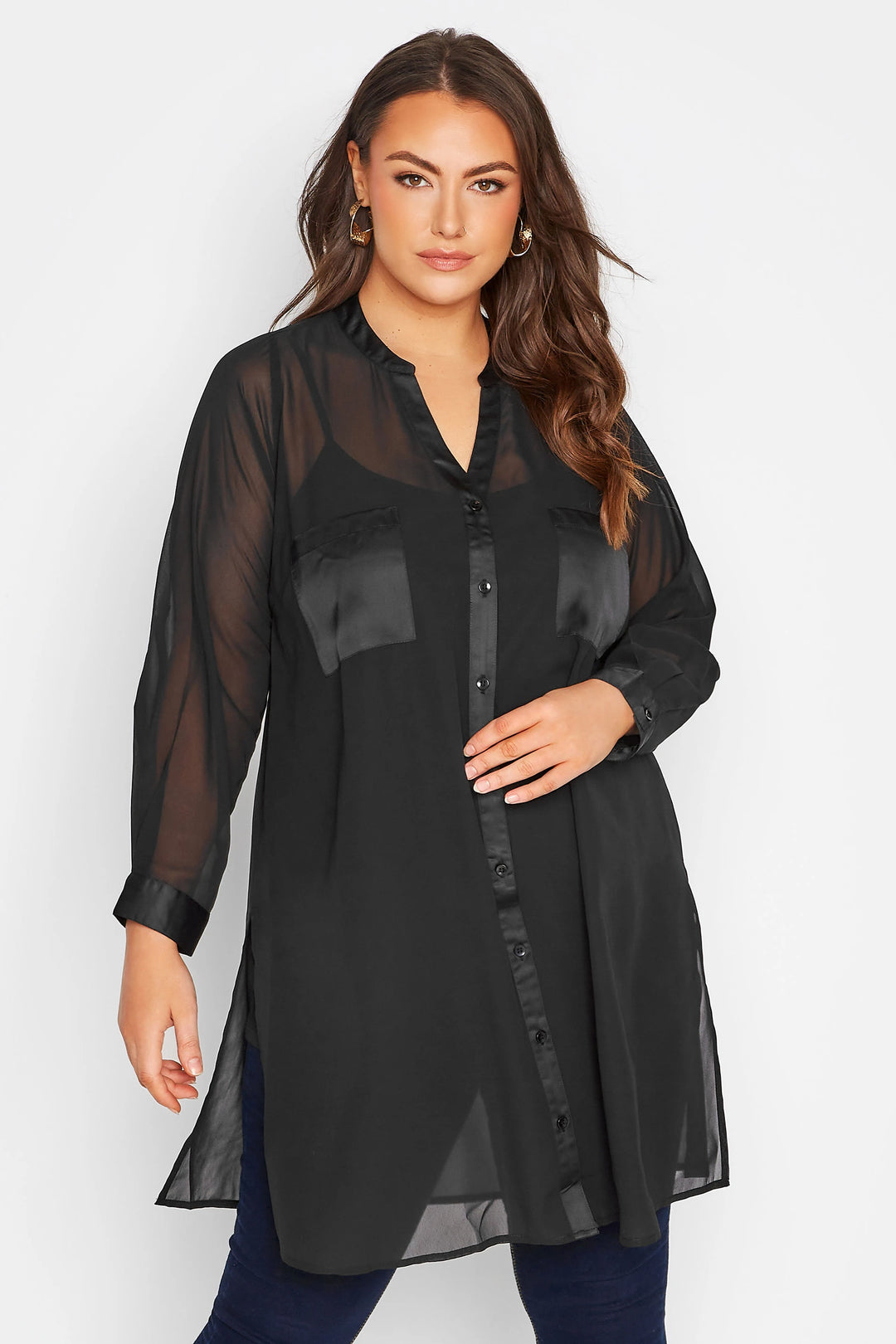 Damen schwarze Chiffon-Bluse, langärmelig, transparent, elegant, Plus-Size-Mode.