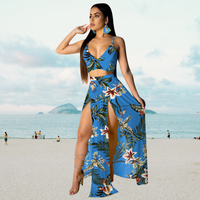 Sommeroutfit mit Spaghettiträger und langem Rock mit Schlitz – Naïma