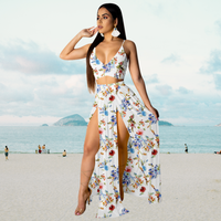 Sommeroutfit mit Spaghettiträger und langem Rock mit Schlitz – Naïma