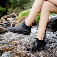 Damen Regenstiefel halbhoch & wasserdicht mit Antirutschsohle – Nivara