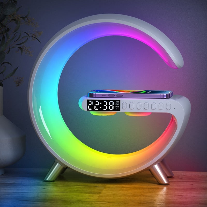 LED-Nachttischlampe mit kabelloser Ladestation, RGB-Farben, modernes Design, digitaler Wecker.